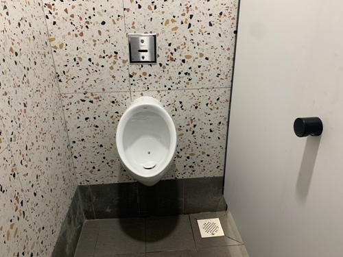 3-Star Toilet - NTUC Foodfare @ 361 Sembawang Crescent