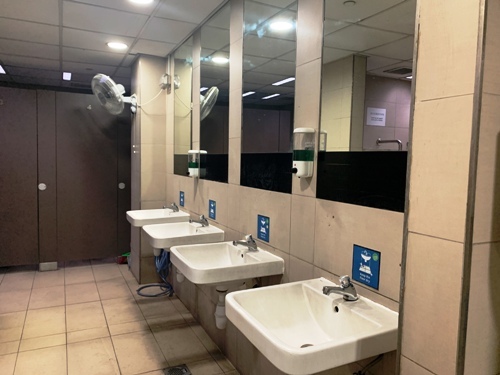 4-Star Toilet - Bedok Bus Interchange