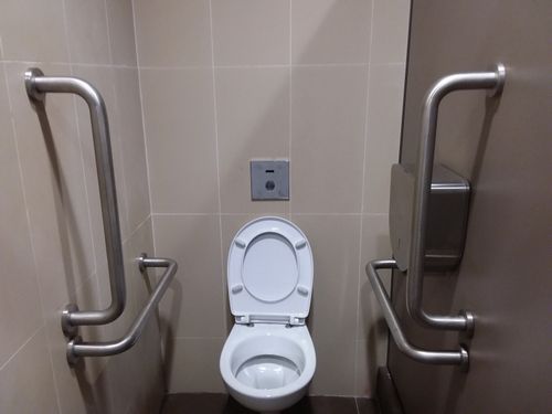 4-Star Toilet - Mount Pleasant MRT Station (TEL10)