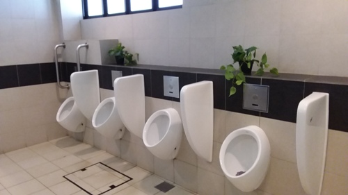 3-Star Toilet - The Oval Seletar Aerospace Park