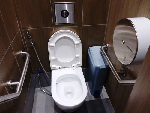 5-Star Toilet - Taman Jurong Market Food Centre 