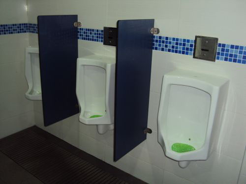 4-Star Toilet - Tanglin Halt Market 